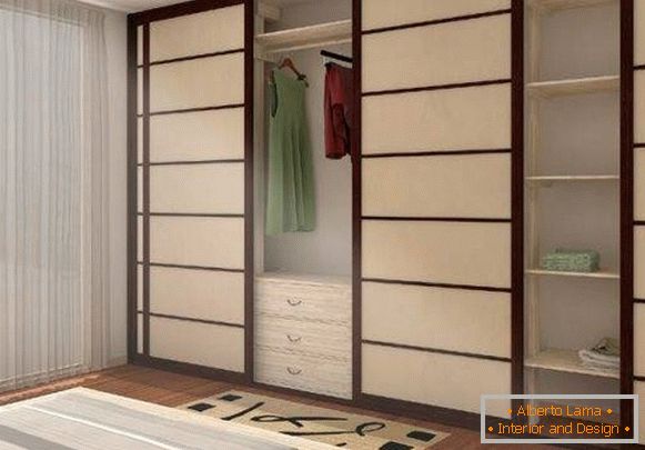 Built-in wall storage with shoe doors