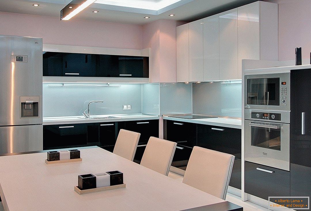 Kitchen in the style of high-tech