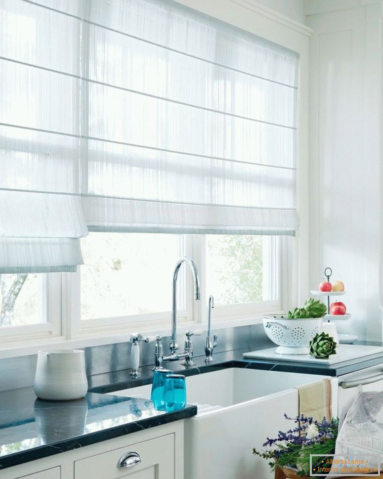 roller-blinds-in-the-kitchen
