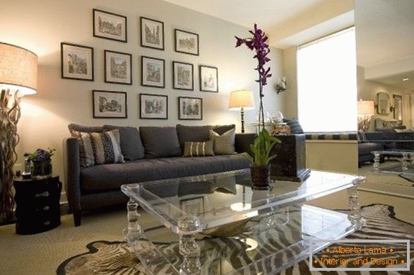Large mirrors for the decoration of small apartments