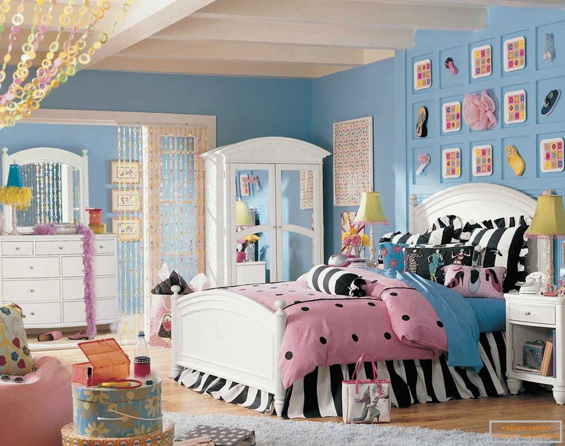 Design of a children's room for a girl: the kingdom of a