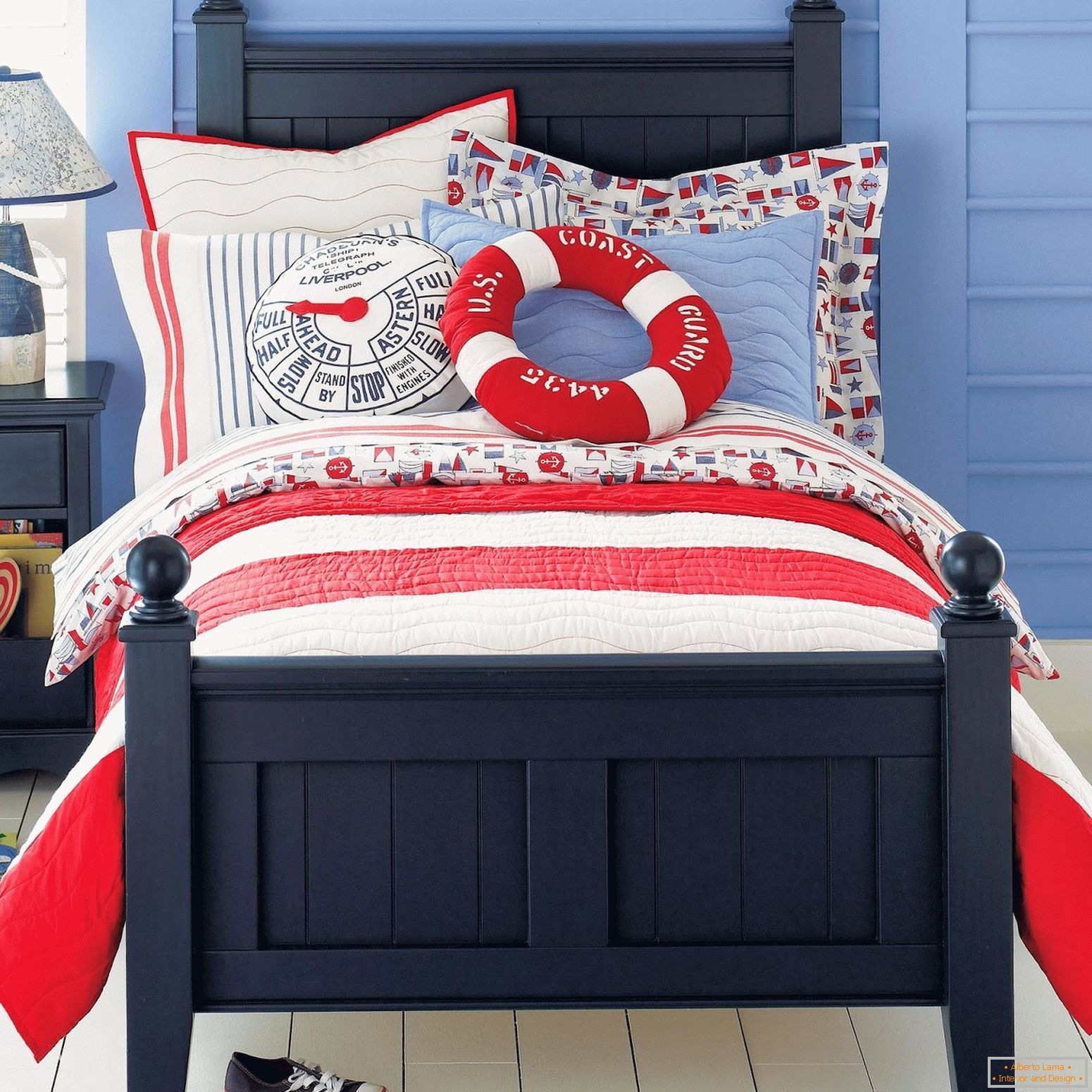 Design a children's room for a boy: create a new world