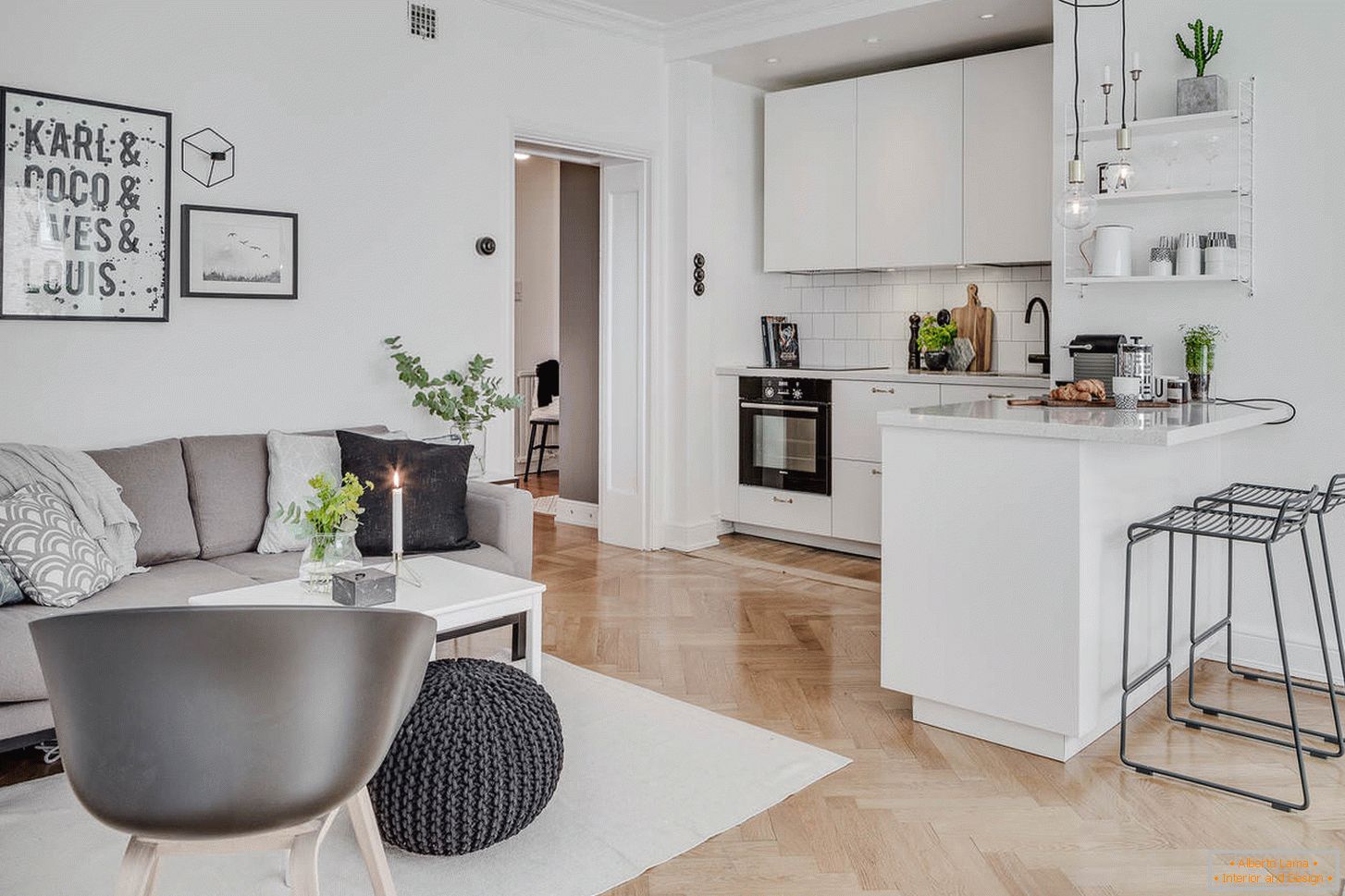 The design of the combined kitchen-living room is 18 square