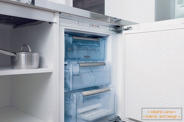 Functional and comfortable interior of a small kitchen