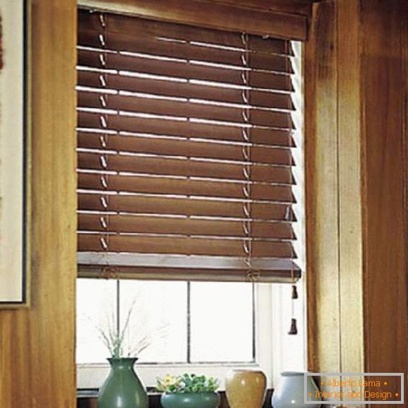 Horizontal blinds for windows: types and materials for