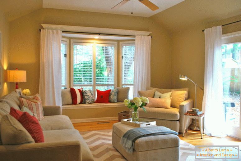 Living room with balcony - photo of impeccable design