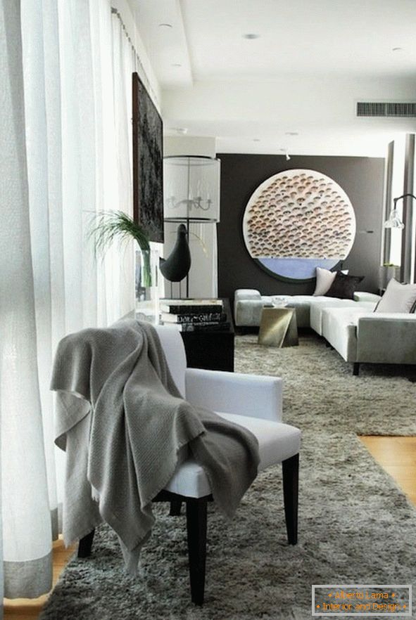 A competent layout of the elongated room - how to avoid an