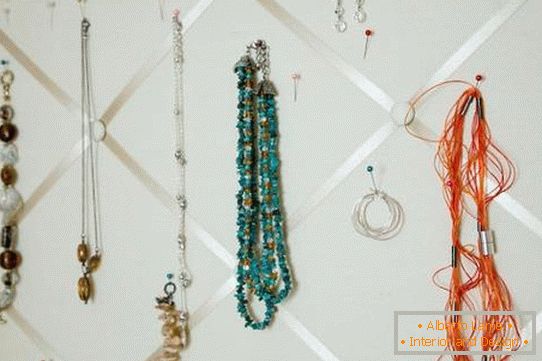 Ideas for storing and demonstrating your jewelry