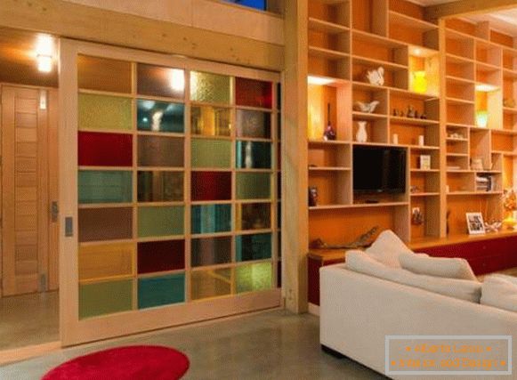 Interior glass doors - style and functionality in one bottle