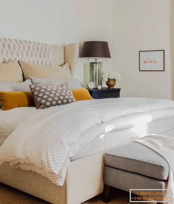 Fashionable combination of colors in the interior - beige