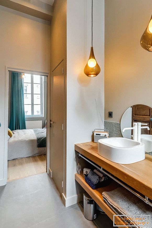 A small parisian apartment in a minimalist style