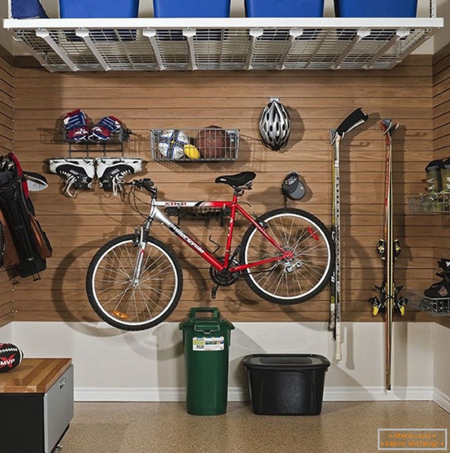 We equip the storeroom in the garage - rational use of