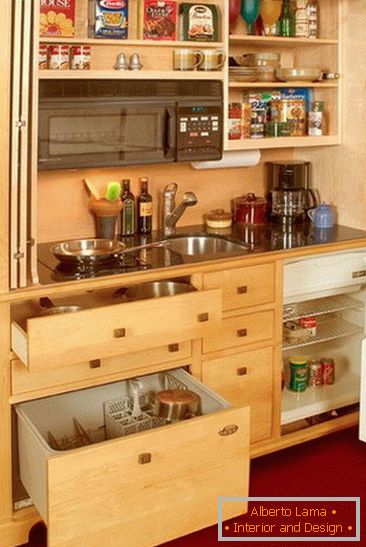 Original solutions for a small kitchen - a non-standard