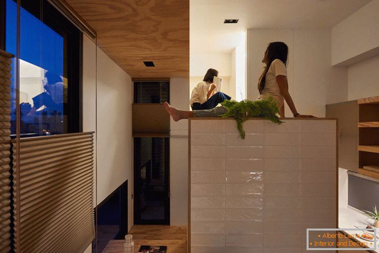 Original interior solutions for a small house for a large