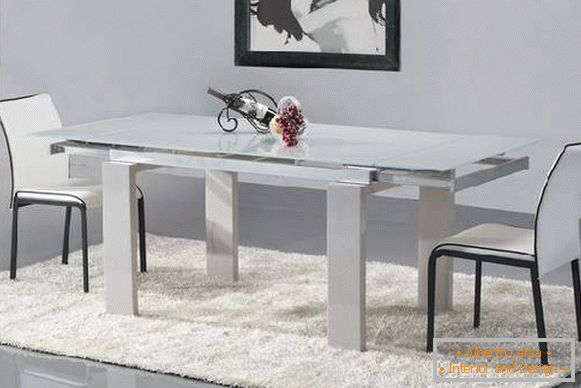 Folding dining table: types and functionality