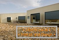 Modern architecture: hotel aire de dardenas in spain