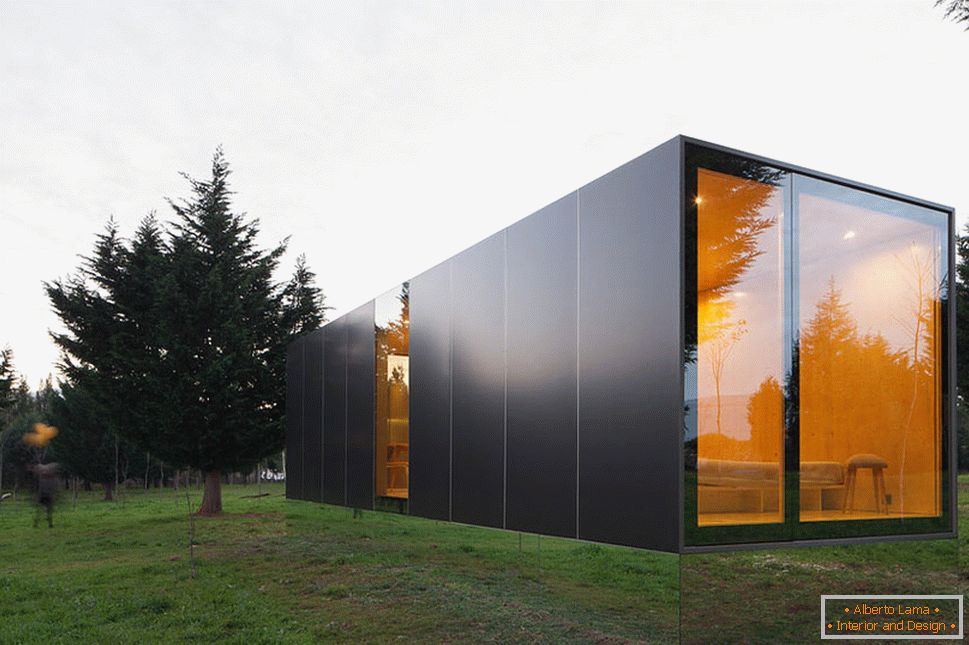 Creating an unusual house exterior