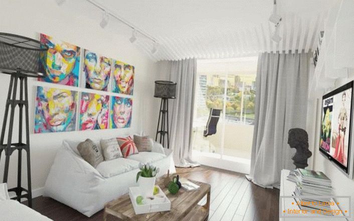 Stylish modular paintings in the interior: rules and secrets