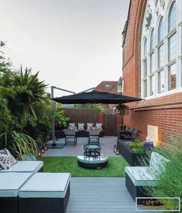 Terraces and verandas to the house for your holiday with 30