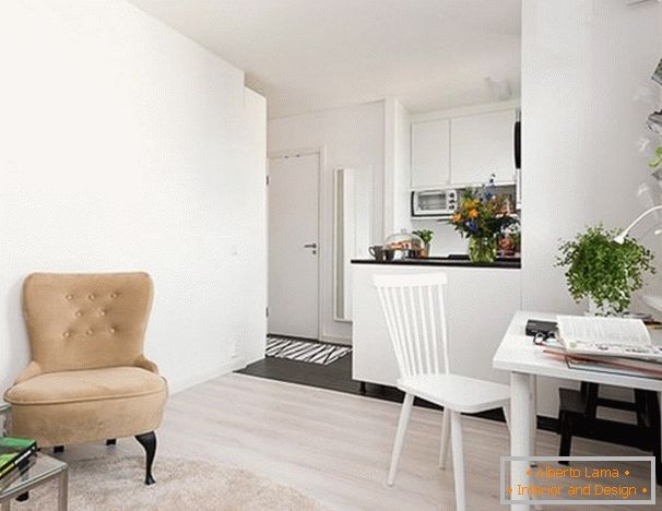 A magnificent example of arrangement of a small apartment.