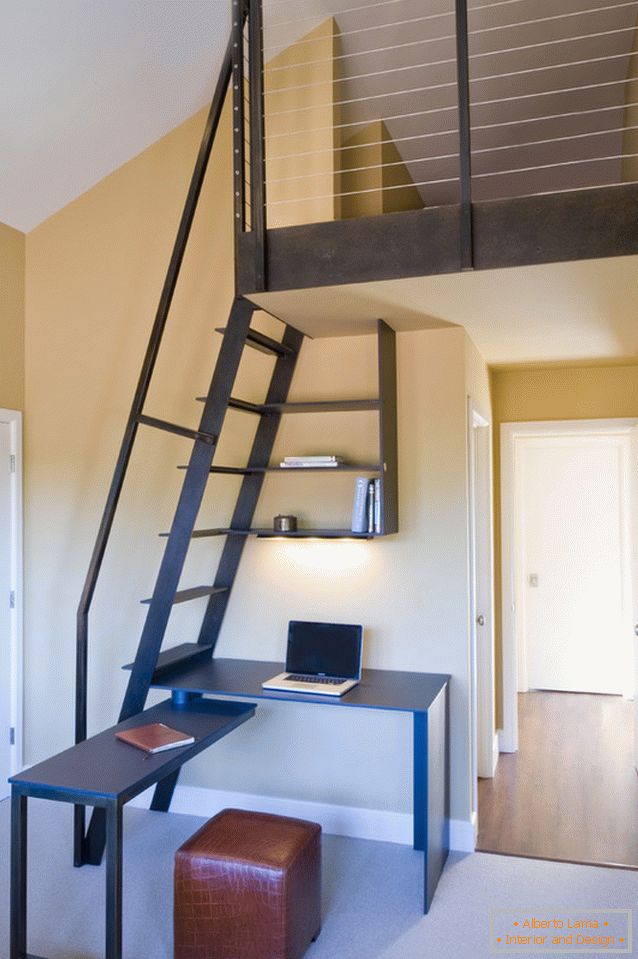 A great solution for arranging a small apartment