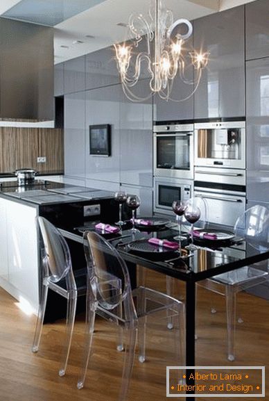 We choose a dining table for a small kitchen - the