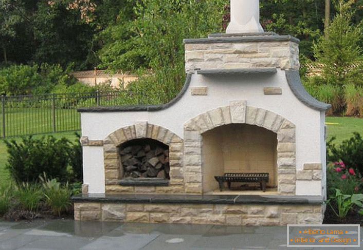 Kinds of street fireplaces and features of their laying (41