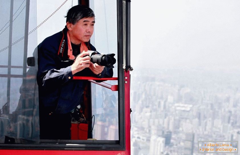 Spectacular photos of shanghai from a height of 2000 feet,