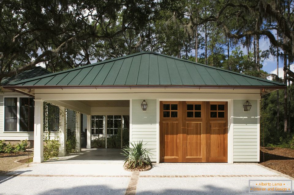 Remarkable projects of private houses with garages